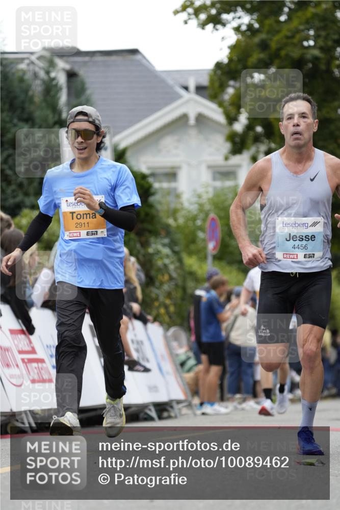 30.08.2026 - Blankeneser Heldenlauf Patografie http://msf.ph/oto/10089462 30.08.2026 11:52:41 Ziel 2016, 2911, 2944, 4456 meine-sportfotos.de