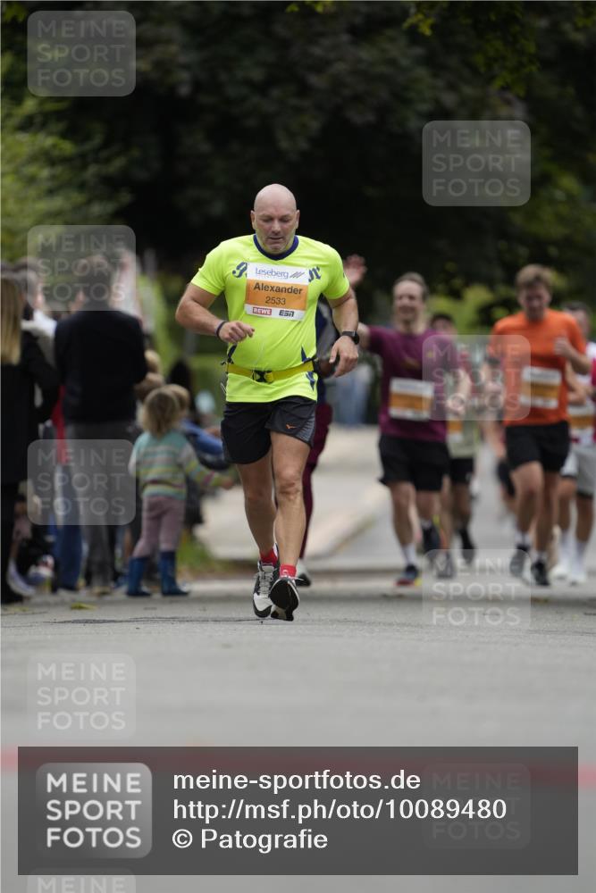 30.08.2026 - Blankeneser Heldenlauf Patografie http://msf.ph/oto/10089480 30.08.2026 11:52:48 Ziel 2016, 2635, 4456 meine-sportfotos.de