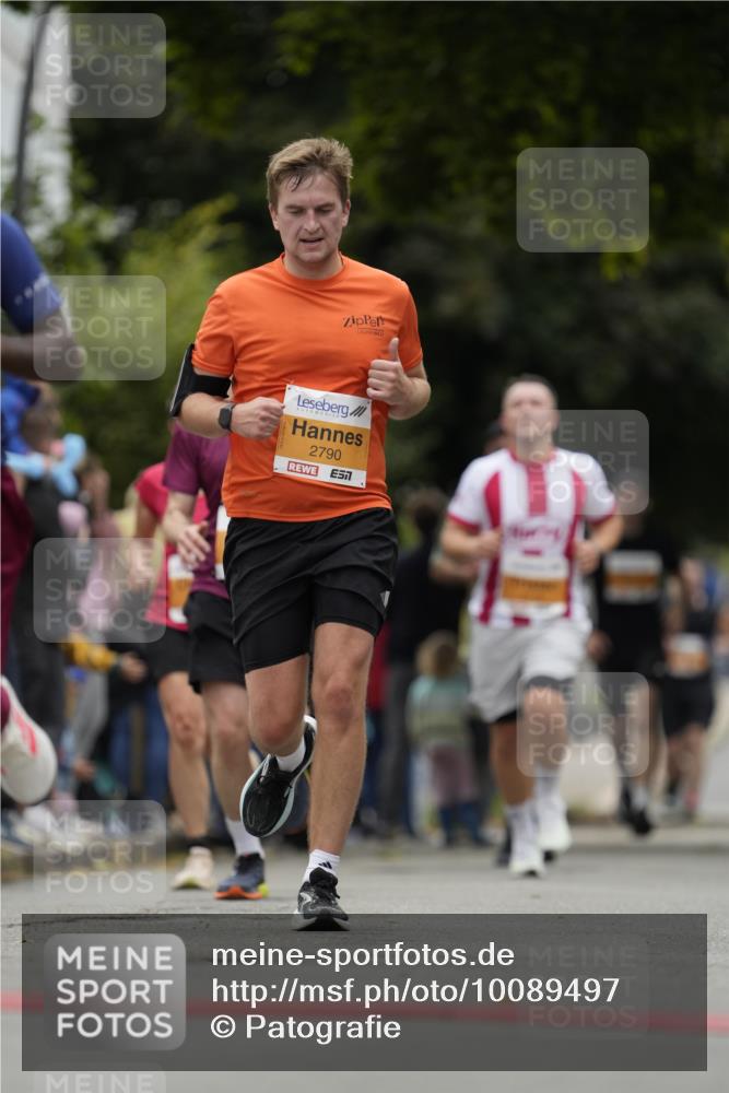 30.08.2026 - Blankeneser Heldenlauf Patografie http://msf.ph/oto/10089497 30.08.2026 11:53:00 Ziel 2244, 2533, 2790, 2902 meine-sportfotos.de