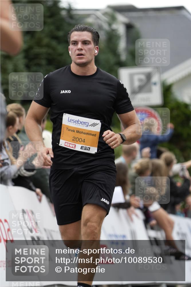 30.08.2026 - Blankeneser Heldenlauf Patografie http://msf.ph/oto/10089530 30.08.2026 11:53:18 Ziel 2004, 2186, 2404, 2699 meine-sportfotos.de