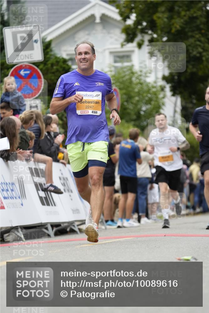30.08.2026 - Blankeneser Heldenlauf Patografie http://msf.ph/oto/10089616 30.08.2026 11:54:02 Ziel 2247, 2303, 2324, 2468, 2585 meine-sportfotos.de