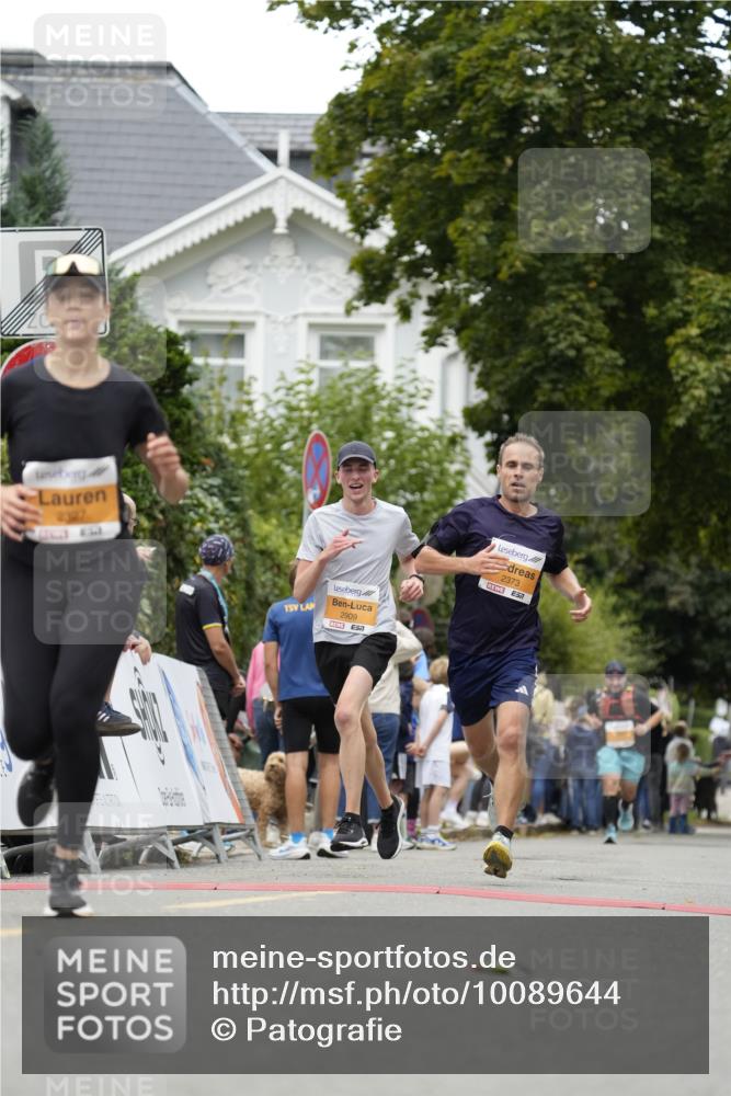 30.08.2026 - Blankeneser Heldenlauf Patografie http://msf.ph/oto/10089644 30.08.2026 11:54:19 Ziel 2327, 2373, 2909 meine-sportfotos.de