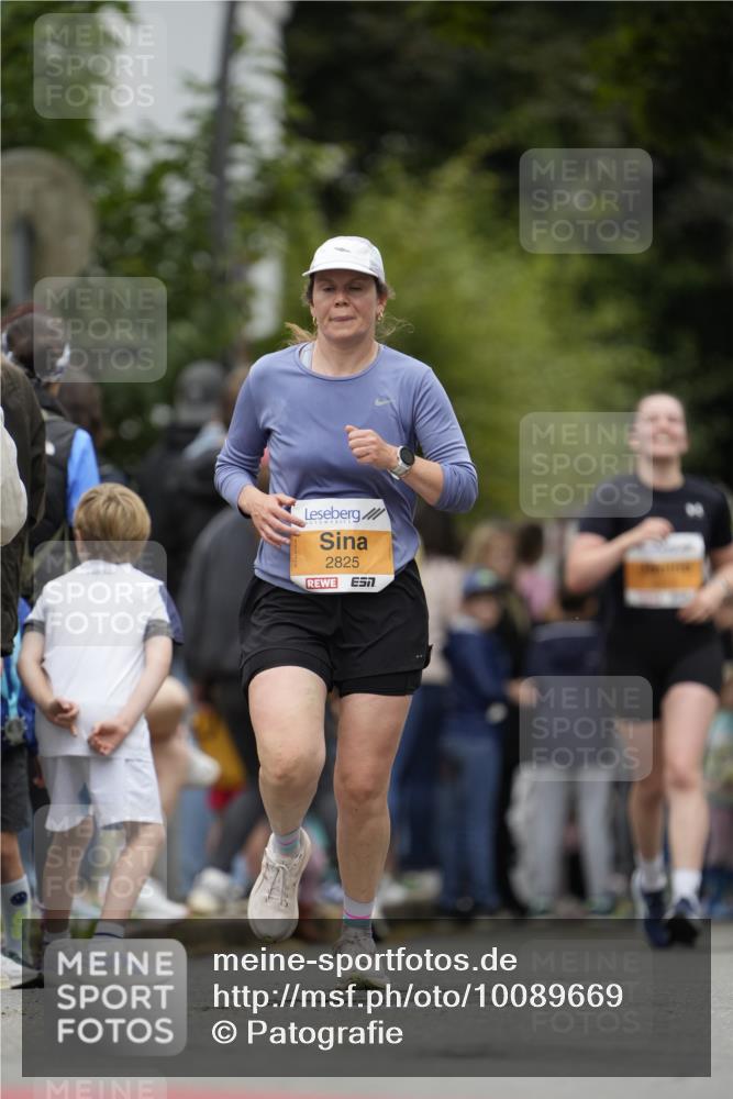 30.08.2026 - Blankeneser Heldenlauf Patografie http://msf.ph/oto/10089669 30.08.2026 11:54:36 Ziel 2701, 2825, 4030 meine-sportfotos.de