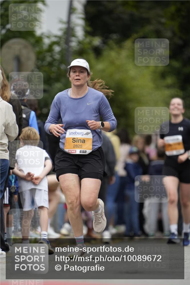 30.08.2026 - Blankeneser Heldenlauf Patografie http://msf.ph/oto/10089672 30.08.2026 11:54:36 Ziel 2701, 2825, 4030 meine-sportfotos.de