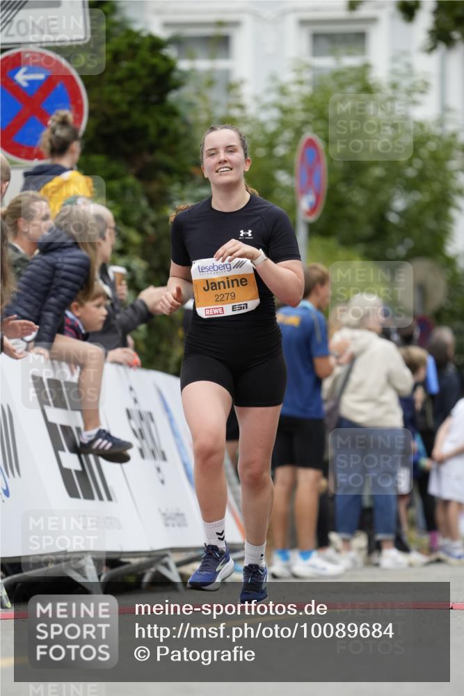 30.08.2026 - Blankeneser Heldenlauf Patografie http://msf.ph/oto/10089684 30.08.2026 11:54:46 Ziel 2279, 2825 meine-sportfotos.de