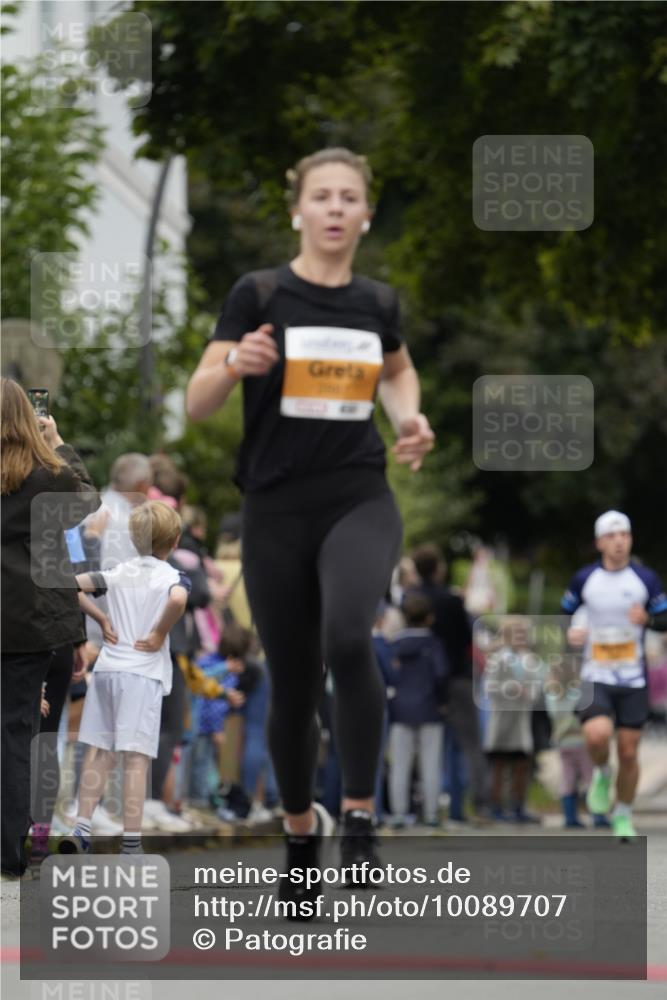 30.08.2026 - Blankeneser Heldenlauf Patografie http://msf.ph/oto/10089707 30.08.2026 11:55:04 Ziel 2447, 2887 meine-sportfotos.de