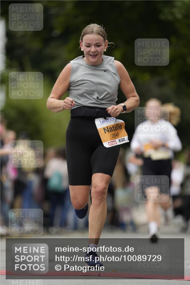 30.08.2026 - Blankeneser Heldenlauf Patografie http://msf.ph/oto/10089729 30.08.2026 11:55:15 Ziel 2401, 2649, 2864 meine-sportfotos.de