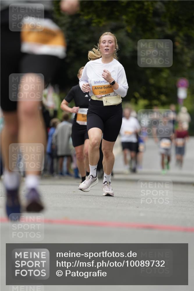 30.08.2026 - Blankeneser Heldenlauf Patografie http://msf.ph/oto/10089732 30.08.2026 11:55:16 Ziel 2401, 2649, 2864 meine-sportfotos.de