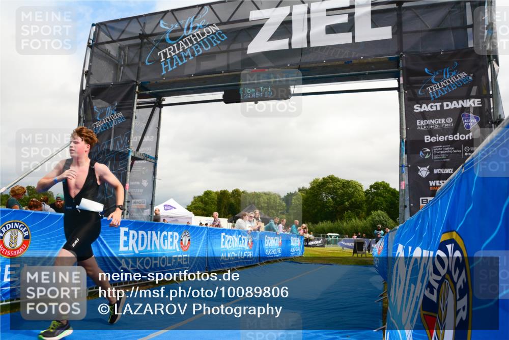 30.08.2026 - Elbe Triathlon Hamburg LAZAROV Photography http://msf.ph/oto/10089806 30.08.2026 12:45:20 Ziel 1733 meine-sportfotos.de