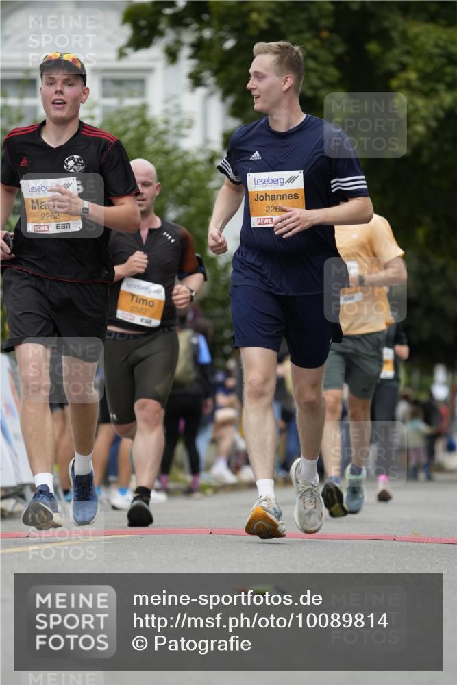 30.08.2026 - Blankeneser Heldenlauf Patografie http://msf.ph/oto/10089814 30.08.2026 11:56:18 Ziel 2182, 2262, 2263, 2322, 2392, 2407, 2473 meine-sportfotos.de