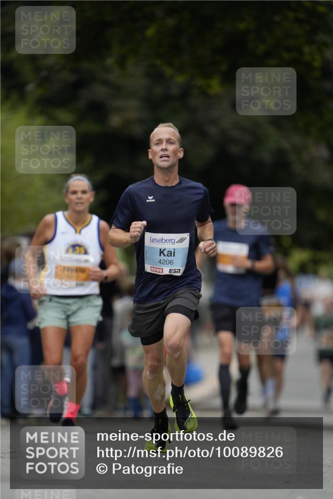 30.08.2026 - Blankeneser Heldenlauf Patografie http://msf.ph/oto/10089826 30.08.2026 11:56:25 Ziel 2182, 2262, 2263, 2322, 2473, 4206 meine-sportfotos.de