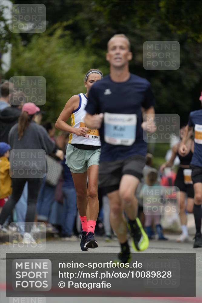 30.08.2026 - Blankeneser Heldenlauf Patografie http://msf.ph/oto/10089828 30.08.2026 11:56:26 Ziel 2182, 2322, 2473, 4206 meine-sportfotos.de