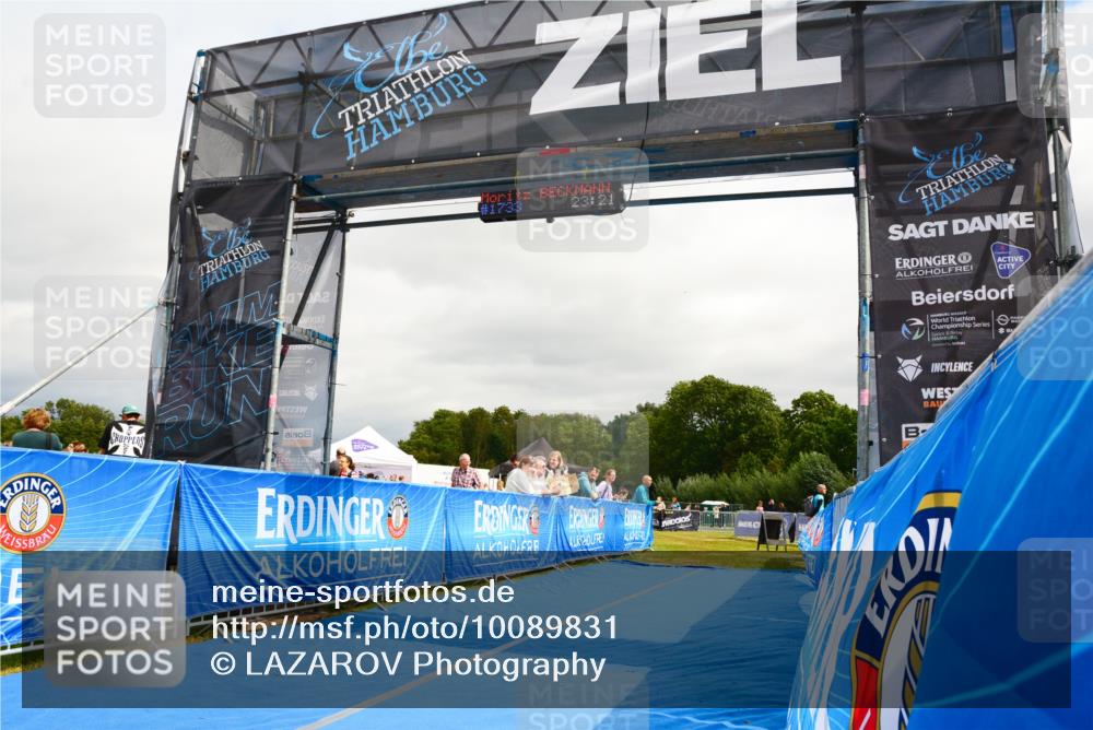 30.08.2026 - Elbe Triathlon Hamburg LAZAROV Photography http://msf.ph/oto/10089831 30.08.2026 12:45:49 Ziel  meine-sportfotos.de