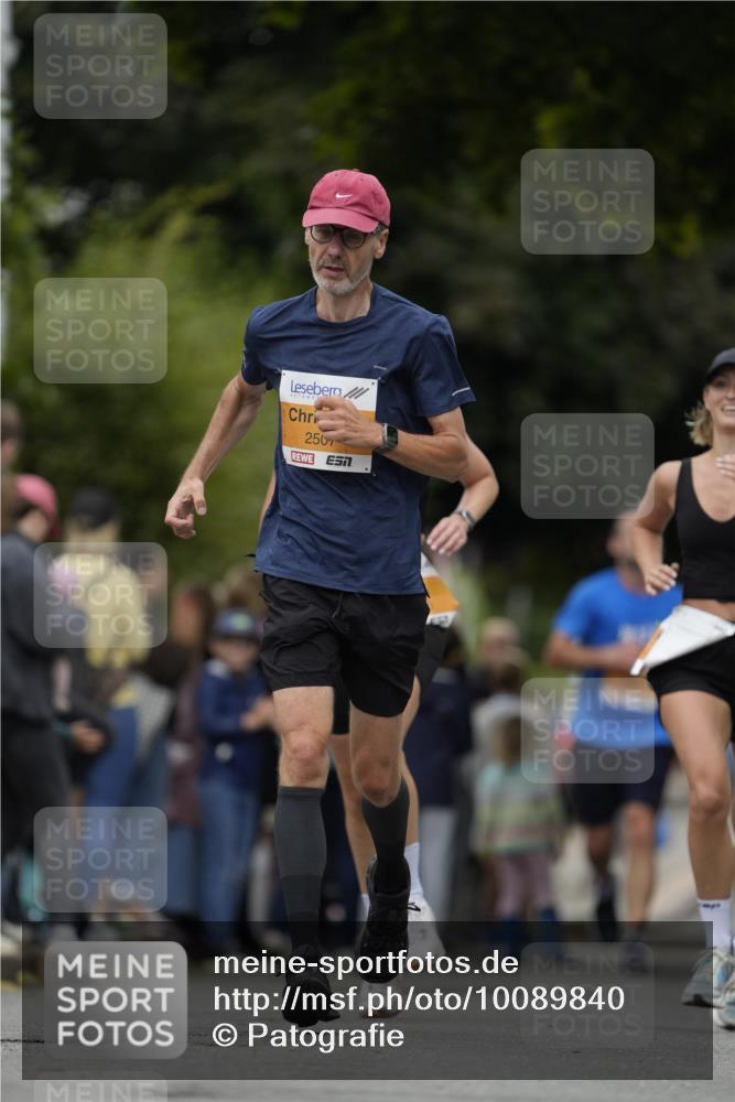 30.08.2026 - Blankeneser Heldenlauf Patografie http://msf.ph/oto/10089840 30.08.2026 11:56:32 Ziel 2507, 2717, 2916, 4206 meine-sportfotos.de