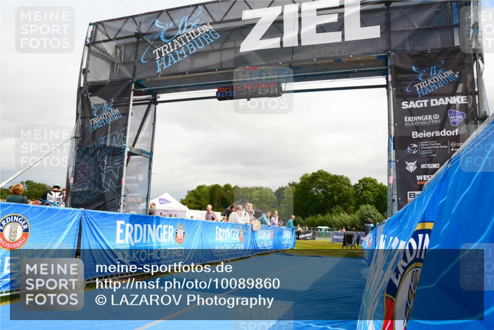 30.08.2026 - Elbe Triathlon Hamburg LAZAROV Photography http://msf.ph/oto/10089860 30.08.2026 12:45:52 Ziel  meine-sportfotos.de