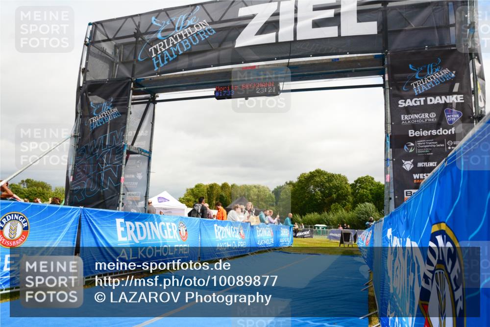 30.08.2026 - Elbe Triathlon Hamburg LAZAROV Photography http://msf.ph/oto/10089877 30.08.2026 12:46:07 Ziel  meine-sportfotos.de