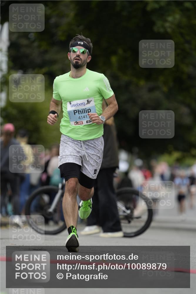 30.08.2026 - Blankeneser Heldenlauf Patografie http://msf.ph/oto/10089879 30.08.2026 11:56:50 Ziel 2058, 2219, 2289, 4141 meine-sportfotos.de