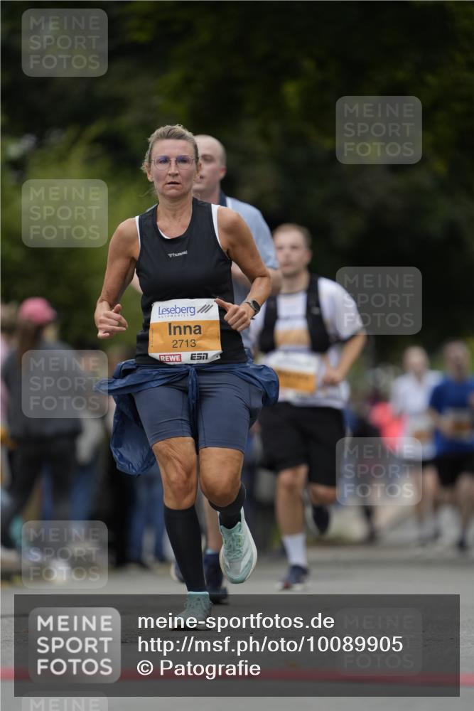 30.08.2026 - Blankeneser Heldenlauf Patografie http://msf.ph/oto/10089905 30.08.2026 11:57:31 Ziel 2239, 2574, 2575, 2713 meine-sportfotos.de