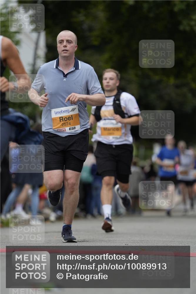 30.08.2026 - Blankeneser Heldenlauf Patografie http://msf.ph/oto/10089913 30.08.2026 11:57:33 Ziel 2239, 2574, 2575, 2713, 2869 meine-sportfotos.de