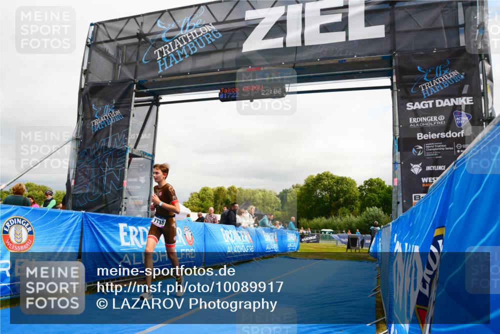 30.08.2026 - Elbe Triathlon Hamburg LAZAROV Photography http://msf.ph/oto/10089917 30.08.2026 12:46:49 Ziel 1738 meine-sportfotos.de