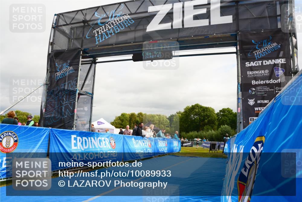 30.08.2026 - Elbe Triathlon Hamburg LAZAROV Photography http://msf.ph/oto/10089933 30.08.2026 12:46:51 Ziel 1732, 1738 meine-sportfotos.de