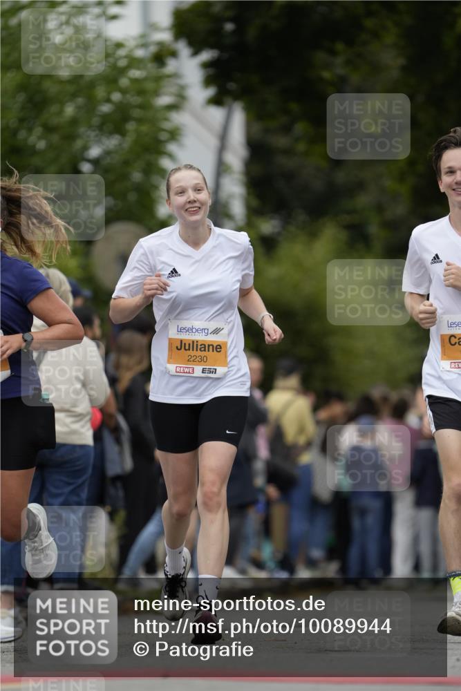 30.08.2026 - Blankeneser Heldenlauf Patografie http://msf.ph/oto/10089944 30.08.2026 11:57:50 Ziel 2047, 2228, 2230, 2443 meine-sportfotos.de