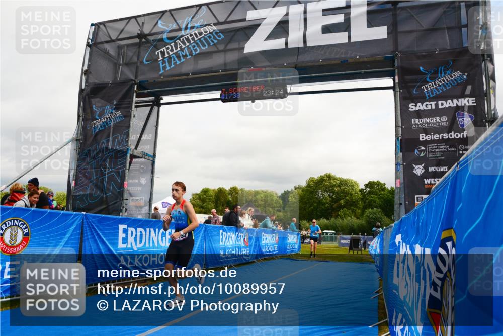 30.08.2026 - Elbe Triathlon Hamburg LAZAROV Photography http://msf.ph/oto/10089957 30.08.2026 12:46:59 Ziel 1684, 1732 meine-sportfotos.de
