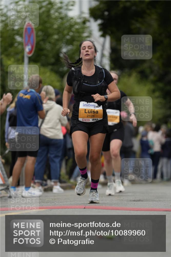 30.08.2026 - Blankeneser Heldenlauf Patografie http://msf.ph/oto/10089960 30.08.2026 11:58:03 Ziel 2397, 2560, 2812 meine-sportfotos.de