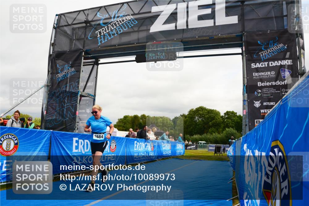 30.08.2026 - Elbe Triathlon Hamburg LAZAROV Photography http://msf.ph/oto/10089973 30.08.2026 12:47:04 Ziel 1684 meine-sportfotos.de