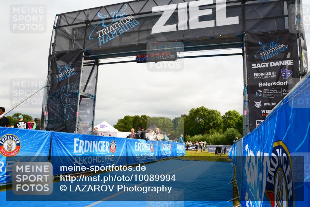30.08.2026 - Elbe Triathlon Hamburg LAZAROV Photography http://msf.ph/oto/10089994 30.08.2026 12:47:24 Ziel 1728, 1760 meine-sportfotos.de