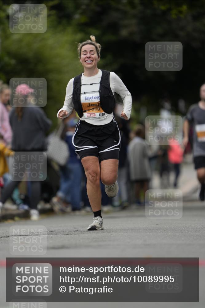 30.08.2026 - Blankeneser Heldenlauf Patografie http://msf.ph/oto/10089995 30.08.2026 11:58:19 Ziel 2298, 2306, 2633, 2696 meine-sportfotos.de