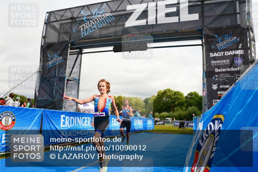 30.08.2026 - Elbe Triathlon Hamburg LAZAROV Photography http://msf.ph/oto/10090012 30.08.2026 12:47:28 Ziel 1728, 1760 meine-sportfotos.de