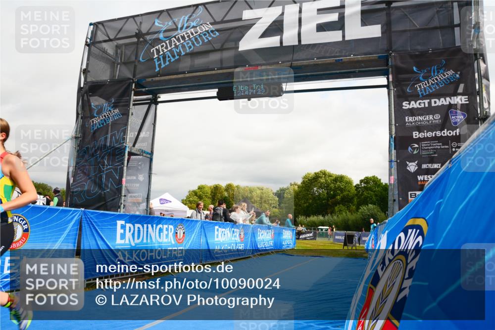 30.08.2026 - Elbe Triathlon Hamburg LAZAROV Photography http://msf.ph/oto/10090024 30.08.2026 12:47:29 Ziel 1728, 1760 meine-sportfotos.de