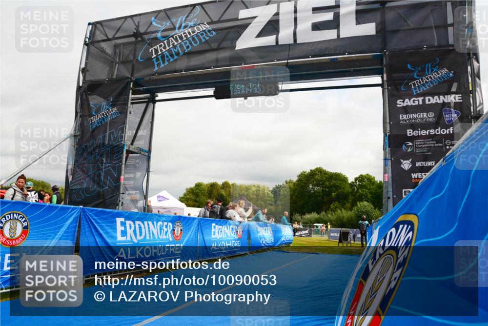 30.08.2026 - Elbe Triathlon Hamburg LAZAROV Photography http://msf.ph/oto/10090053 30.08.2026 12:47:34 Ziel  meine-sportfotos.de