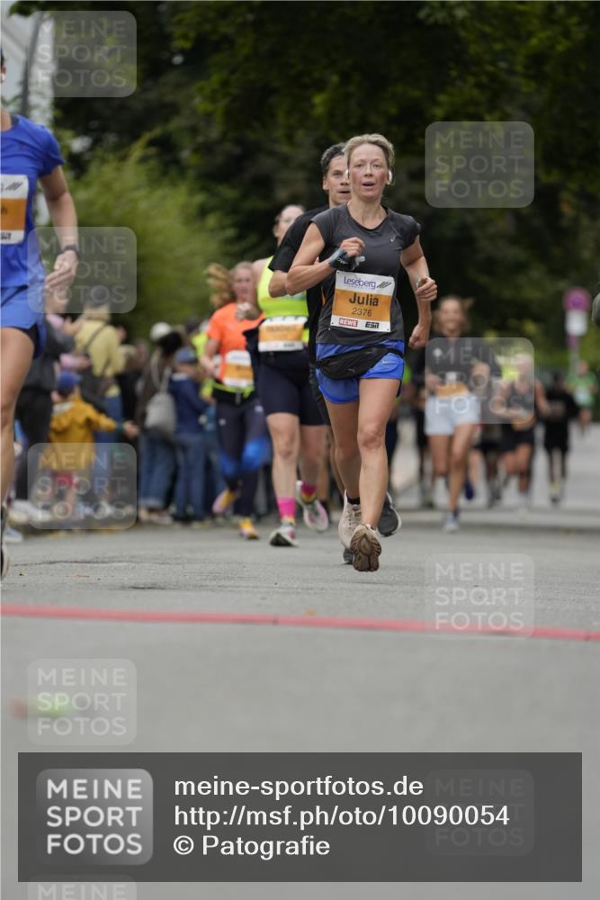30.08.2026 - Blankeneser Heldenlauf Patografie http://msf.ph/oto/10090054 30.08.2026 11:58:44 Ziel 2284, 2364, 2376, 2745, 2918, 2919, 4143, 4325 meine-sportfotos.de