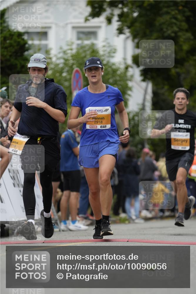 30.08.2026 - Blankeneser Heldenlauf Patografie http://msf.ph/oto/10090056 30.08.2026 11:58:45 Ziel 2284, 2364, 2376, 2745, 2918, 2919, 4143, 4325 meine-sportfotos.de