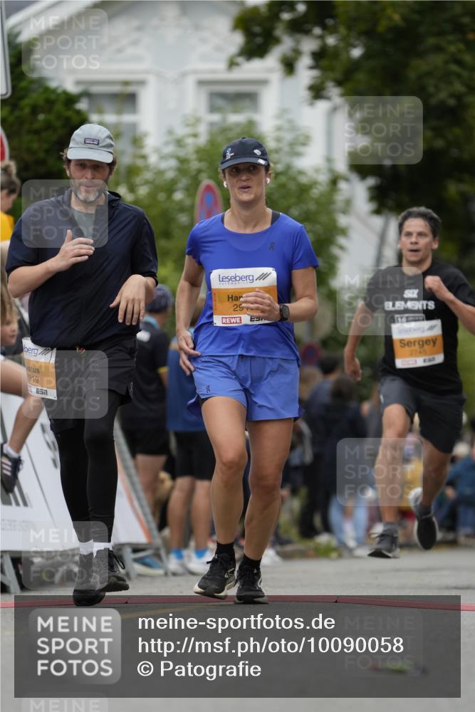 30.08.2026 - Blankeneser Heldenlauf Patografie http://msf.ph/oto/10090058 30.08.2026 11:58:45 Ziel 2284, 2364, 2376, 2745, 2918, 2919, 4143, 4325 meine-sportfotos.de