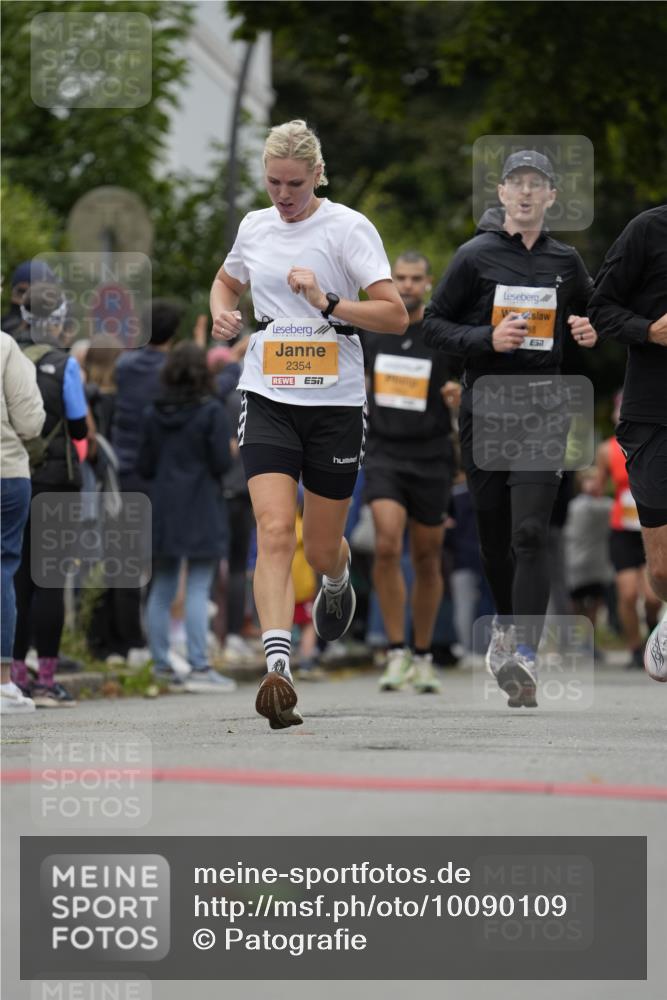30.08.2026 - Blankeneser Heldenlauf Patografie http://msf.ph/oto/10090109 30.08.2026 11:59:07 Ziel 2288, 2354, 2537, 2748, 2807 meine-sportfotos.de