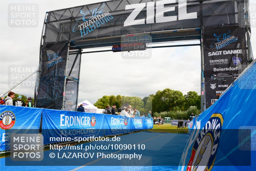 30.08.2026 - Elbe Triathlon Hamburg LAZAROV Photography http://msf.ph/oto/10090110 30.08.2026 12:47:50 Ziel  meine-sportfotos.de