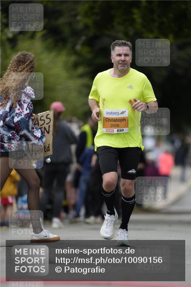 30.08.2026 - Blankeneser Heldenlauf Patografie http://msf.ph/oto/10090156 30.08.2026 11:59:38 Ziel 2008, 2801 meine-sportfotos.de