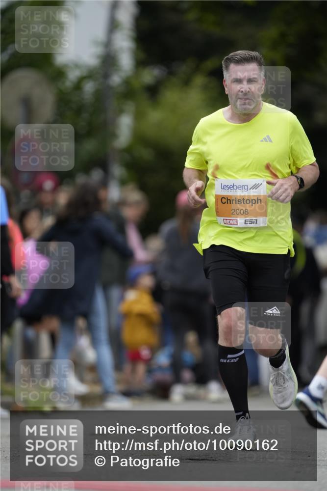 30.08.2026 - Blankeneser Heldenlauf Patografie http://msf.ph/oto/10090162 30.08.2026 11:59:40 Ziel 2008, 2801 meine-sportfotos.de