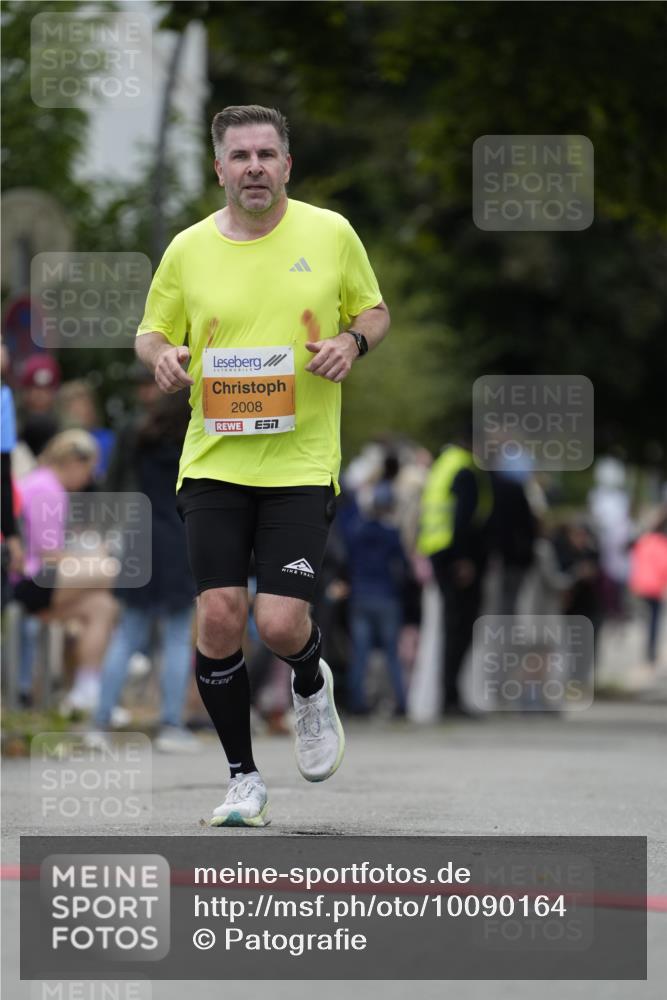 30.08.2026 - Blankeneser Heldenlauf Patografie http://msf.ph/oto/10090164 30.08.2026 11:59:41 Ziel 2008, 2801 meine-sportfotos.de