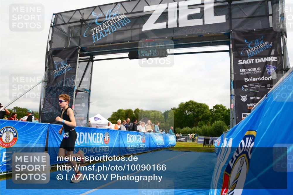 30.08.2026 - Elbe Triathlon Hamburg LAZAROV Photography http://msf.ph/oto/10090166 30.08.2026 12:48:13 Ziel 1734 meine-sportfotos.de