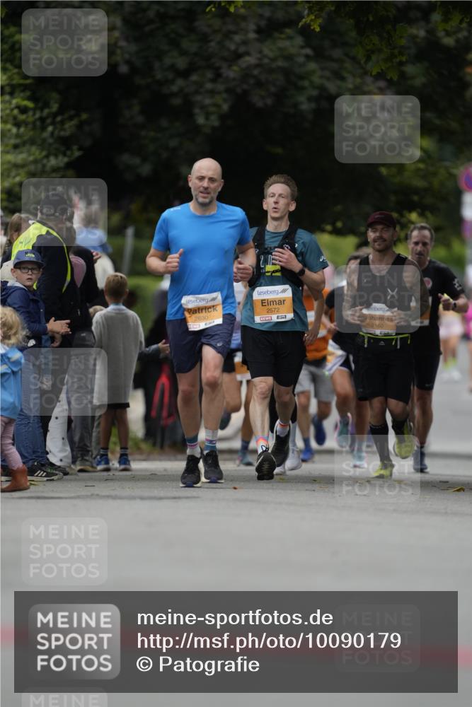 30.08.2026 - Blankeneser Heldenlauf Patografie http://msf.ph/oto/10090179 30.08.2026 11:59:58 Ziel 4111 meine-sportfotos.de