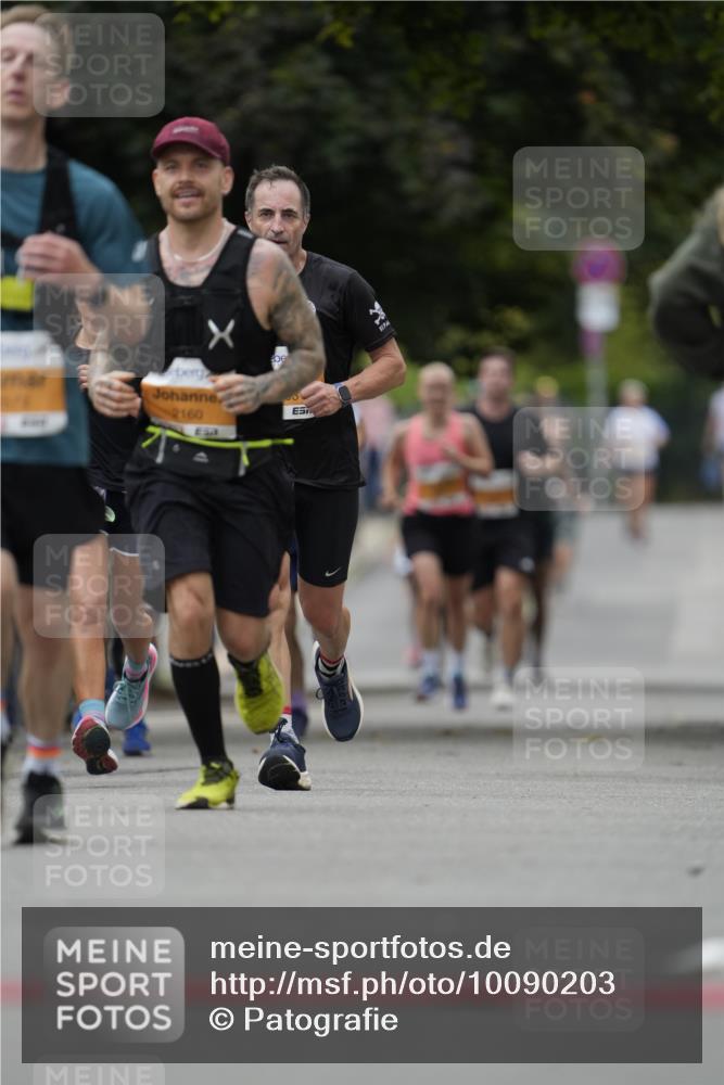 30.08.2026 - Blankeneser Heldenlauf Patografie http://msf.ph/oto/10090203 30.08.2026 12:00:07 Ziel 2572, 2630 meine-sportfotos.de