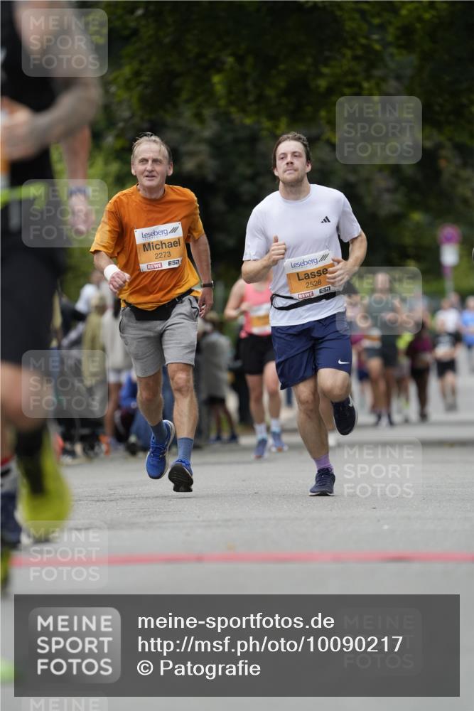 30.08.2026 - Blankeneser Heldenlauf Patografie http://msf.ph/oto/10090217 30.08.2026 12:00:14 Ziel 2160, 2161, 2168, 2273, 2461, 2528, 2572, 2593, 2630 meine-sportfotos.de
