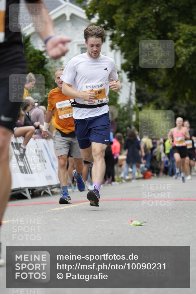 30.08.2026 - Blankeneser Heldenlauf Patografie http://msf.ph/oto/10090231 30.08.2026 12:00:19 Ziel 2160, 2161, 2168, 2273, 2461, 2528, 2572, 2593 meine-sportfotos.de