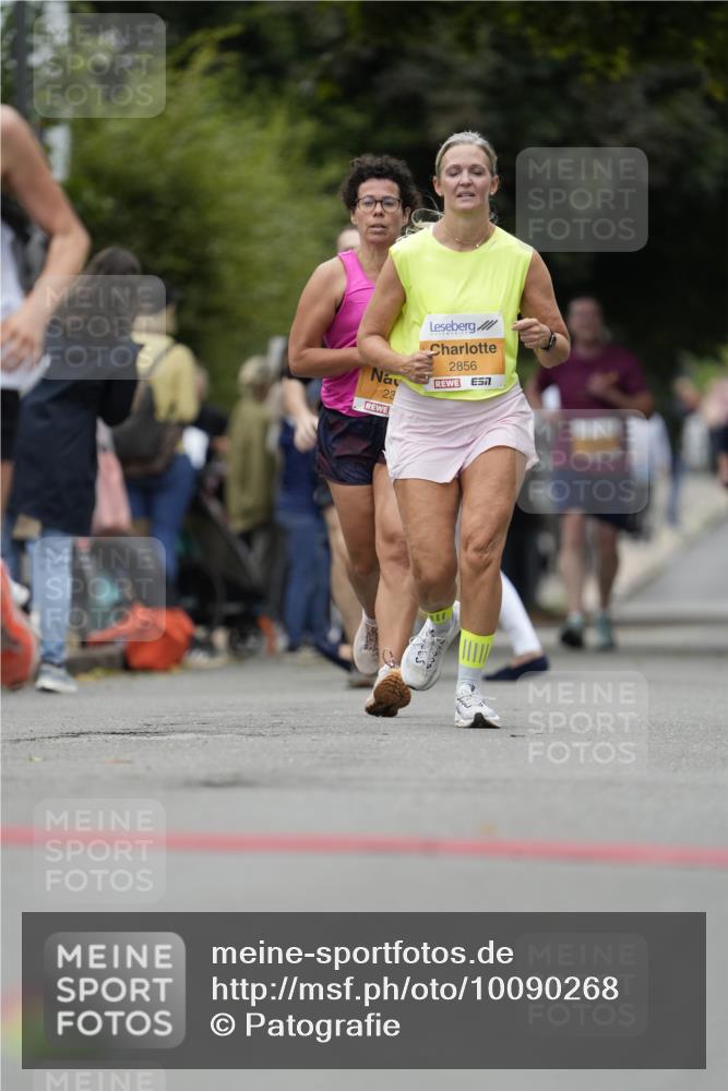 30.08.2026 - Blankeneser Heldenlauf Patografie http://msf.ph/oto/10090268 30.08.2026 12:00:40 Ziel 2020, 2026, 2181, 2856 meine-sportfotos.de