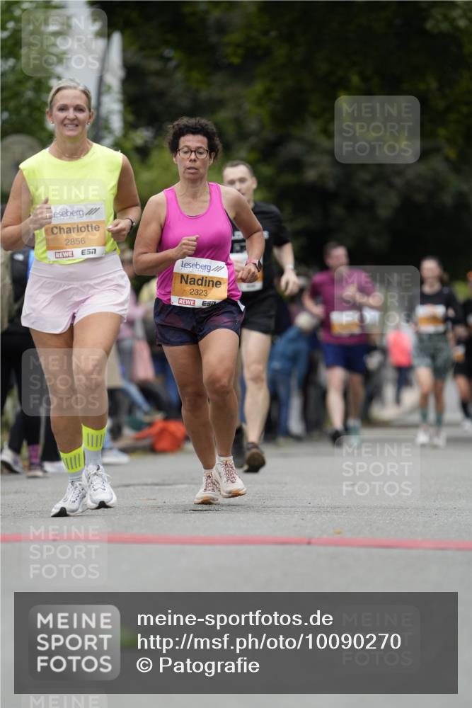 30.08.2026 - Blankeneser Heldenlauf Patografie http://msf.ph/oto/10090270 30.08.2026 12:00:43 Ziel 2020, 2026, 2181, 2323, 2349, 2856 meine-sportfotos.de