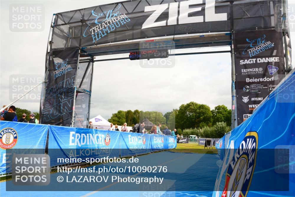 30.08.2026 - Elbe Triathlon Hamburg LAZAROV Photography http://msf.ph/oto/10090276 30.08.2026 12:48:41 Ziel  meine-sportfotos.de